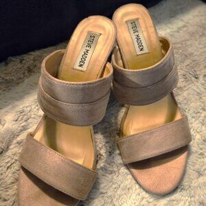 Steve Madden Slip On 4" High Heels - Size 40 EURO